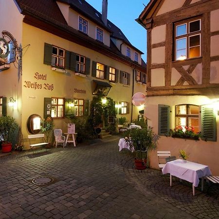 Hotel Weisses Ross Дінкельсбюль Екстер'єр фото